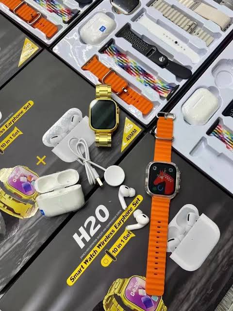 Ultimate Wearable Bundle: H20 Ultra Smartwatch + 7 Interchangeable Straps + AirPods